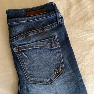 Mid rise express skinny Jean